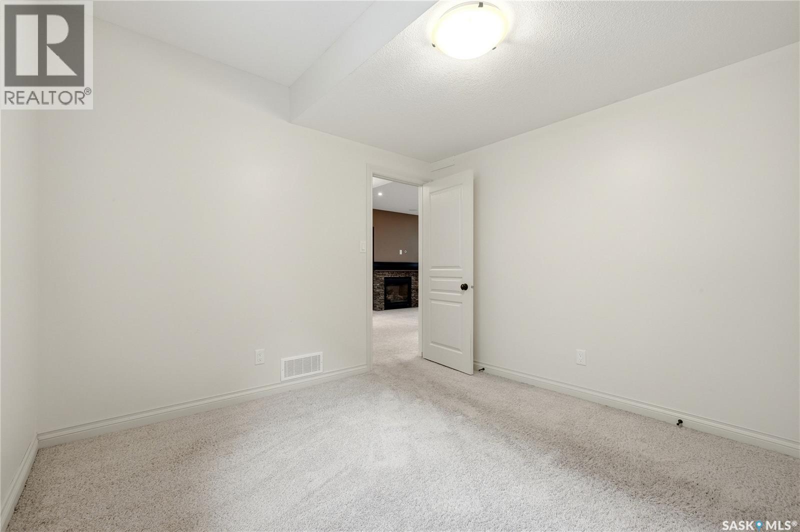 4322 Sandpiper Crescent E, Regina, Saskatchewan  S4V 1N3 - Photo 40 - SK050455