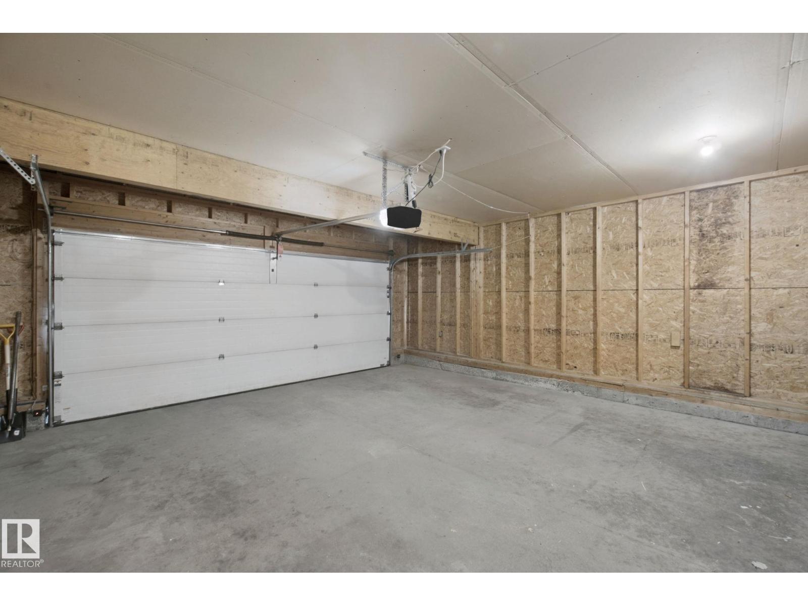 20420 56 AV NW