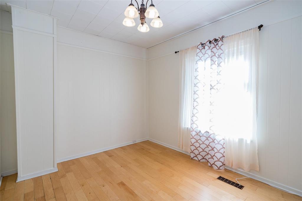 357 Simcoe Street, Winnipeg, Manitoba R3G 1W2 - Photo 10 - 202624980