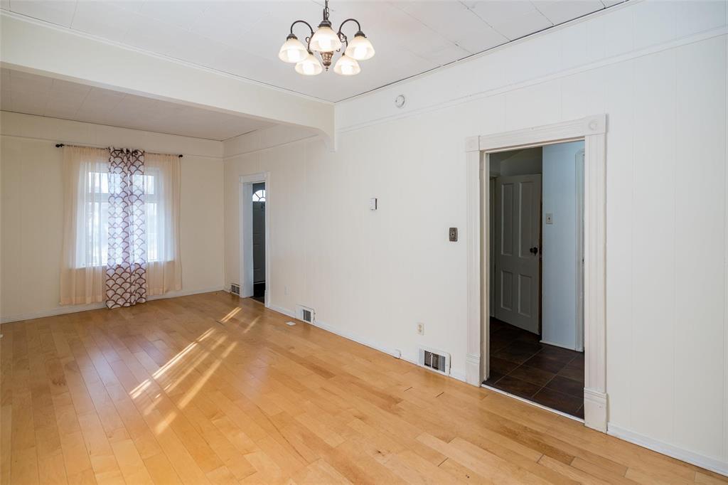 357 Simcoe Street, Winnipeg, Manitoba R3G 1W2 - Photo 13 - 202624980