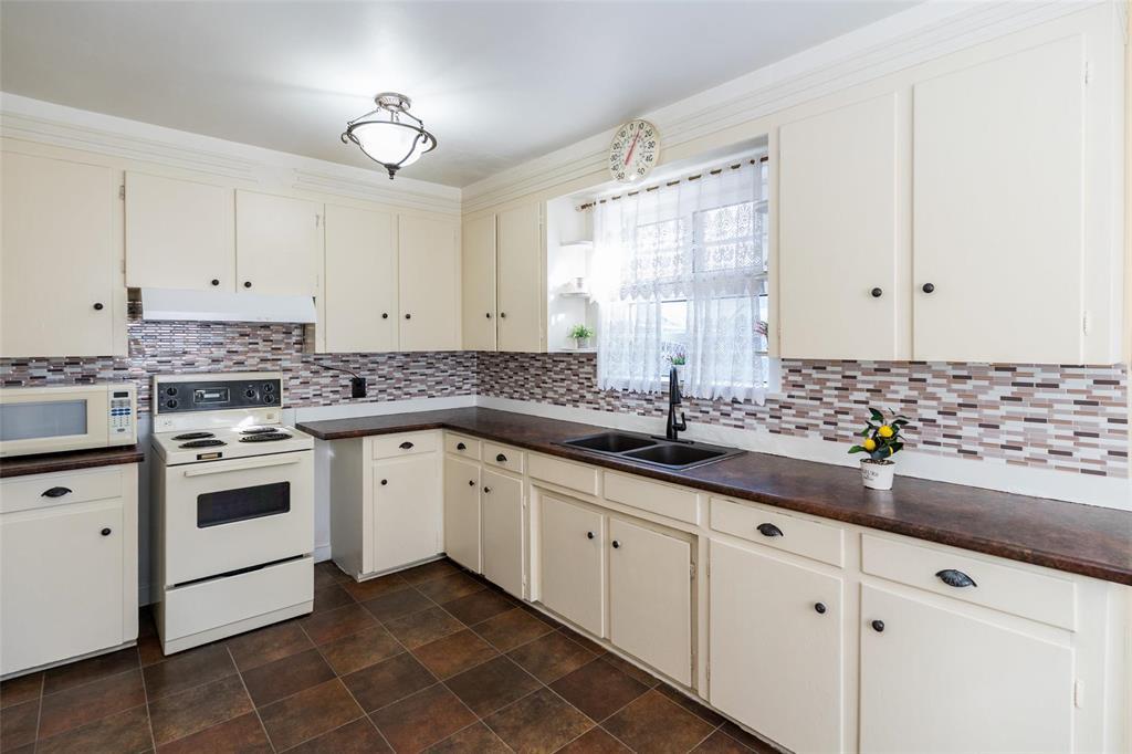 357 Simcoe Street, Winnipeg, Manitoba R3G 1W2 - Photo 17 - 202624980