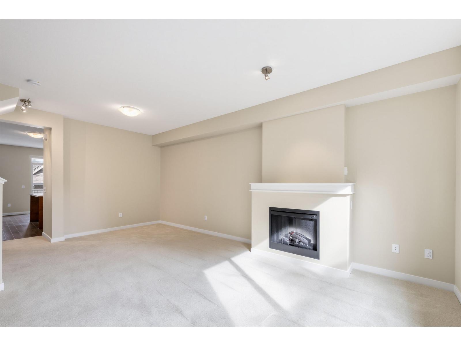 27 2738 158 Street, Surrey, British Columbia  V3Z 3K3 - Photo 6 - R3172203