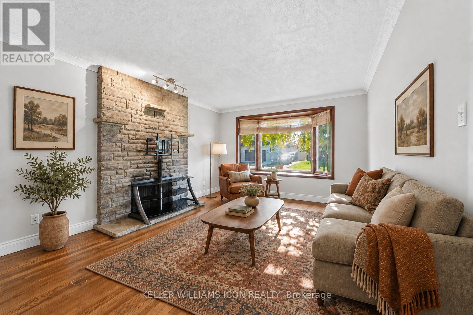 103 Harris Place, Ottawa, Ontario  K2G 2P7 - Photo 5 - X13872080