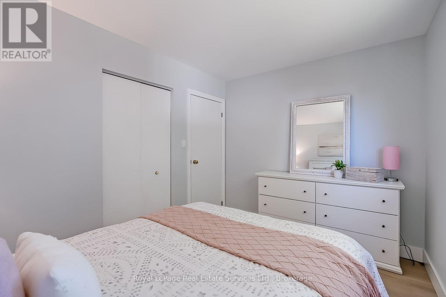 531 Cumberland Avenue, Burlington, Ontario  L7N 2X3 - Photo 19 - W13872116