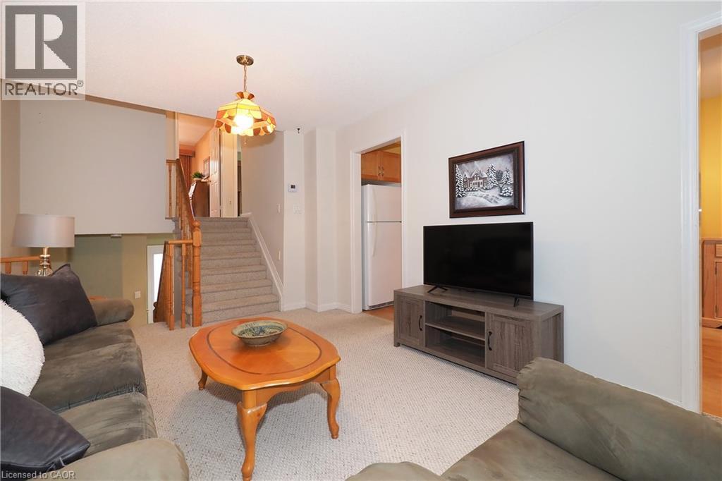 375 Holiday Inn Drive Unit# 34, Cambridge, Ontario N3C 3P6 - Photo 12 - 40863011