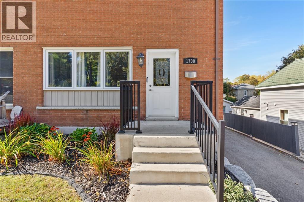 1708 Franklin Boulevard, Cambridge, Ontario  N3C 1P1 - Photo 2 - 40868710