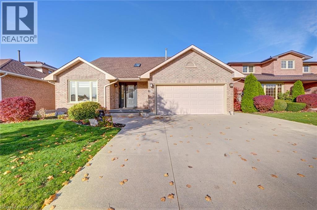 29 Napoleon Drive, Stoney Creek, Ontario  L8E 4Y7 - Photo 1 - 40869094