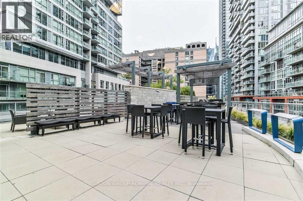 2205 - 30 Nelson Street, Toronto, Ontario  M5V 0H5 - Photo 6 - C13872144
