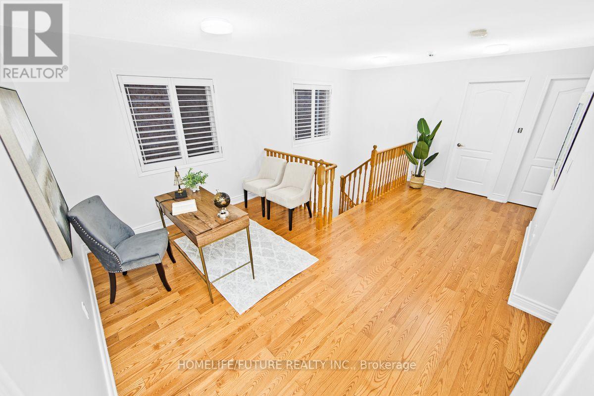 25 Thackery Drive, Ajax, Ontario  L1T 0G5 - Photo 17 - E13872122