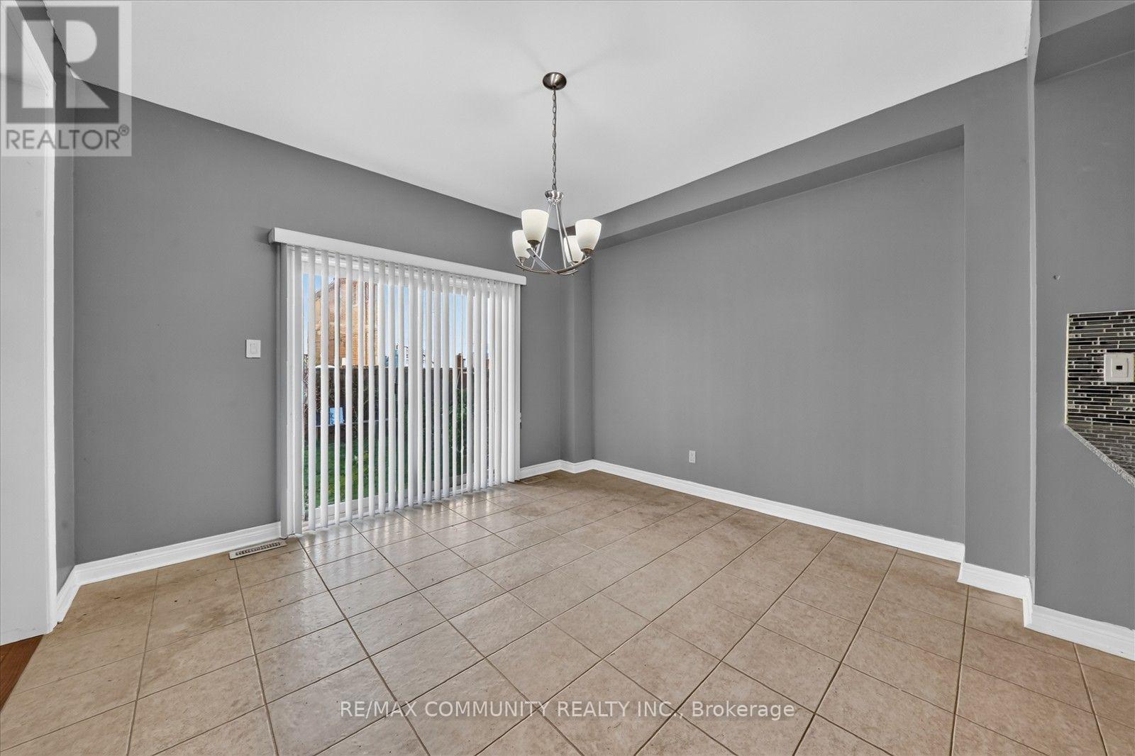 Main - 1550 Bruny Avenue, Pickering (Duffin Heights), Ontario  L1X 0C5 - Photo 13 - E13872138