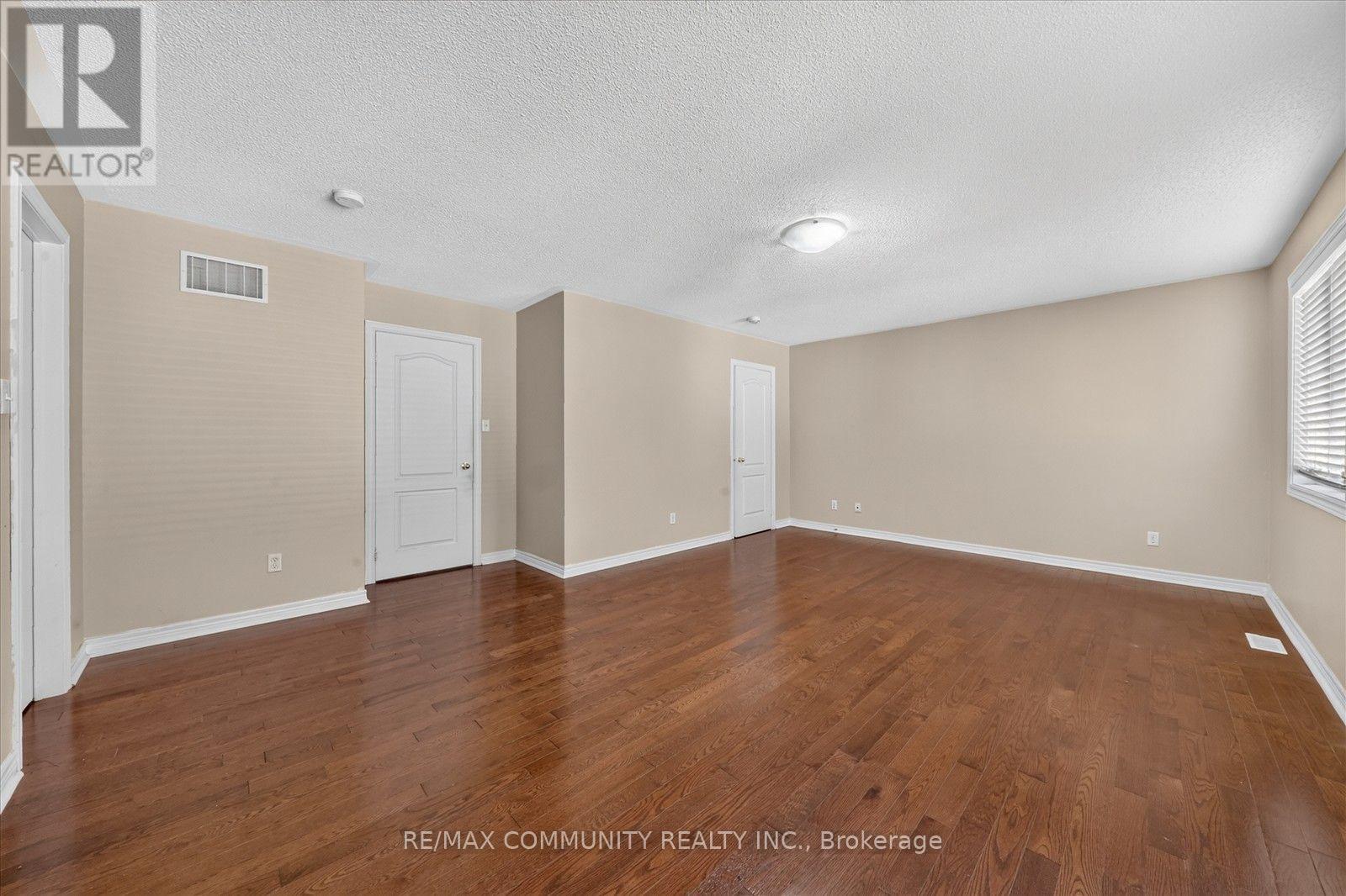 Main - 1550 Bruny Avenue, Pickering (Duffin Heights), Ontario  L1X 0C5 - Photo 18 - E13872138