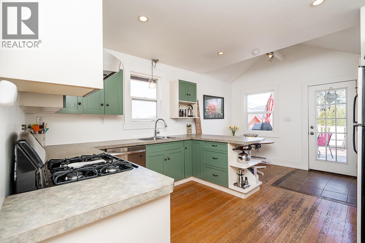 3415 Dundas Street, Vancouver, British Columbia  V5K 1R9 - Photo 11 - R3173282
