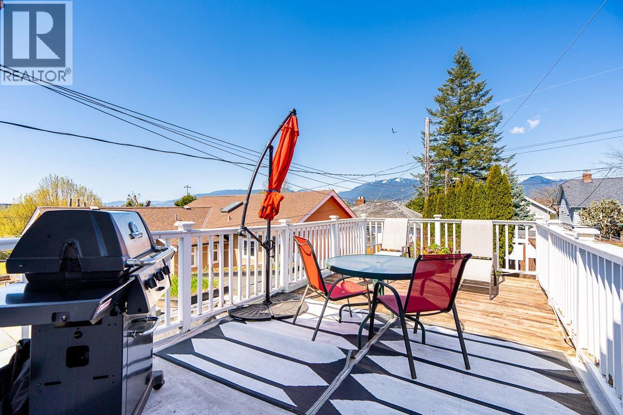 3415 Dundas Street, Vancouver, British Columbia  V5K 1R9 - Photo 7 - R3173282