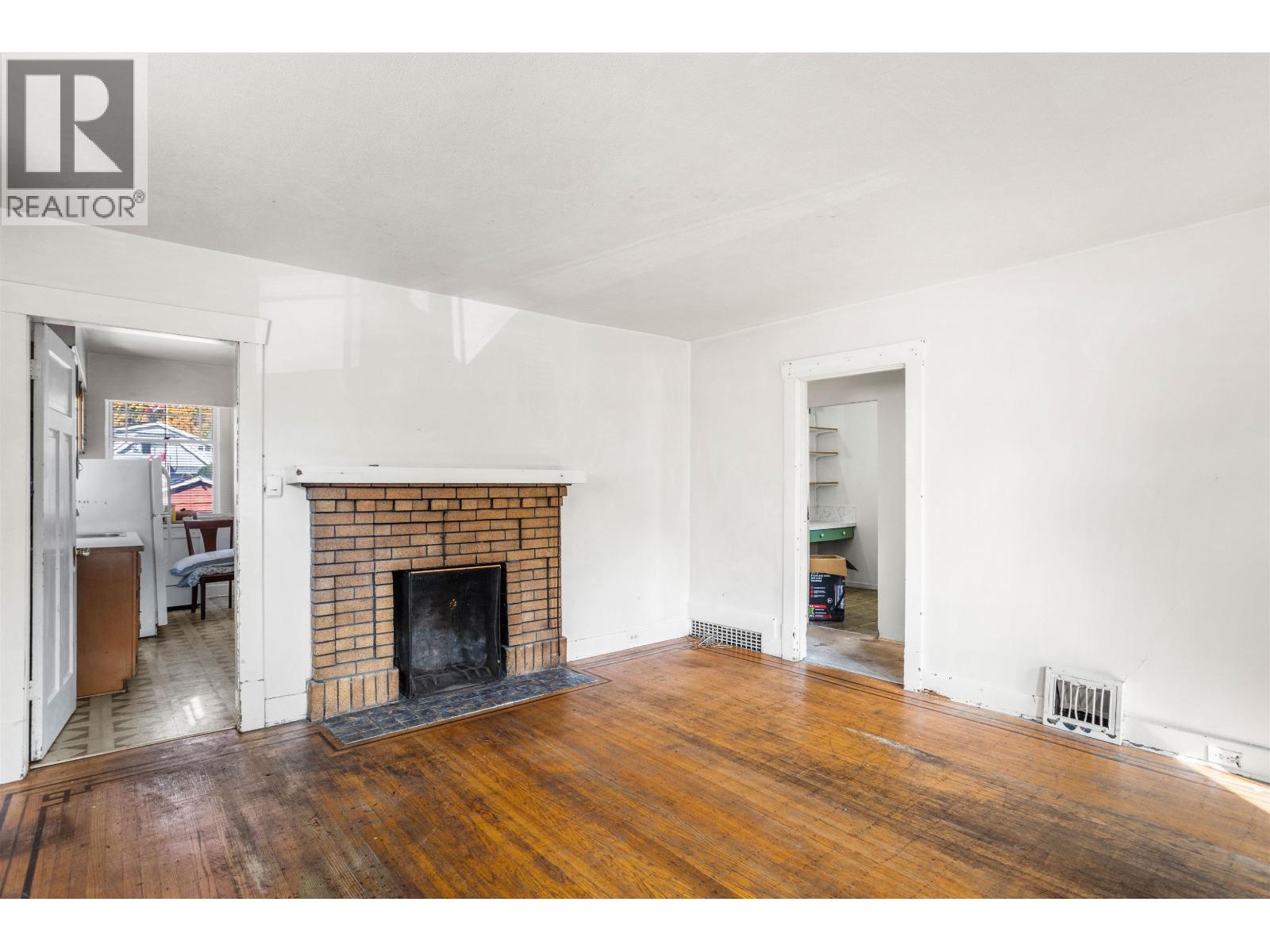 3433 W 12th Avenue, Vancouver, British Columbia  V6R 2N2 - Photo 8 - R3173283