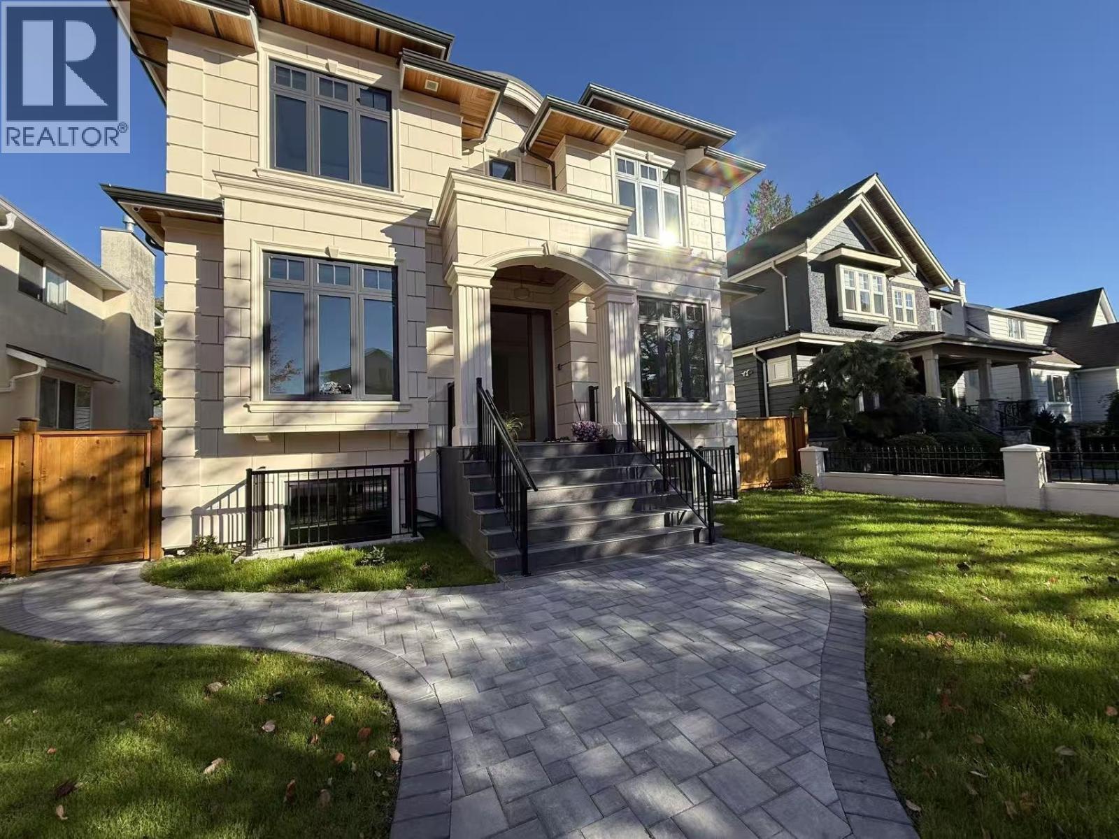 Basement Suite 3157 W 33rd Avenue, Vancouver, British Columbia  V6N 2G6 - Photo 3 - R3173268