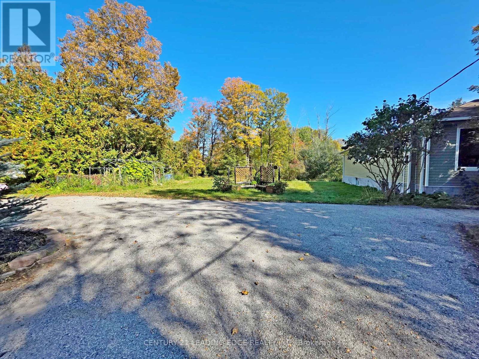 11 Brule Lakeway, Georgina, Ontario  L0E 1L0 - Photo 22 - N13872184