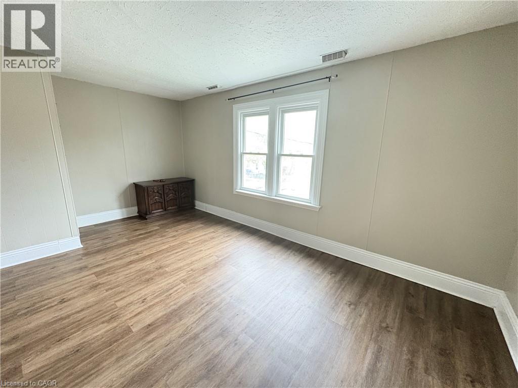 172 Nelson Street Unit# 2, Brantford, Ontario  N3S 4B3 - Photo 10 - 40869691