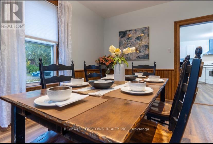 49 Park Street, Barrie (Queen's Park), Ontario  L4N 1H7 - Photo 29 - S13872204