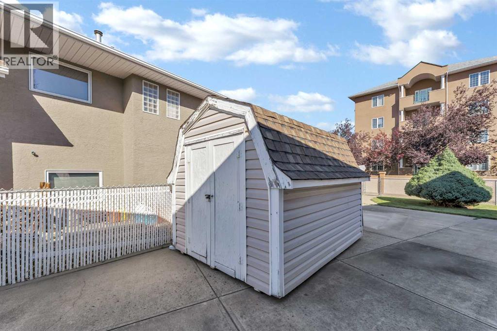 80 Vintage Meadows Place SE