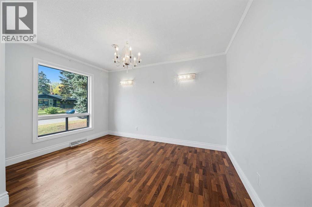 7412 Fleetwood Drive SE, Calgary, Alberta  T2H 0X1 - Photo 8 - A2349626