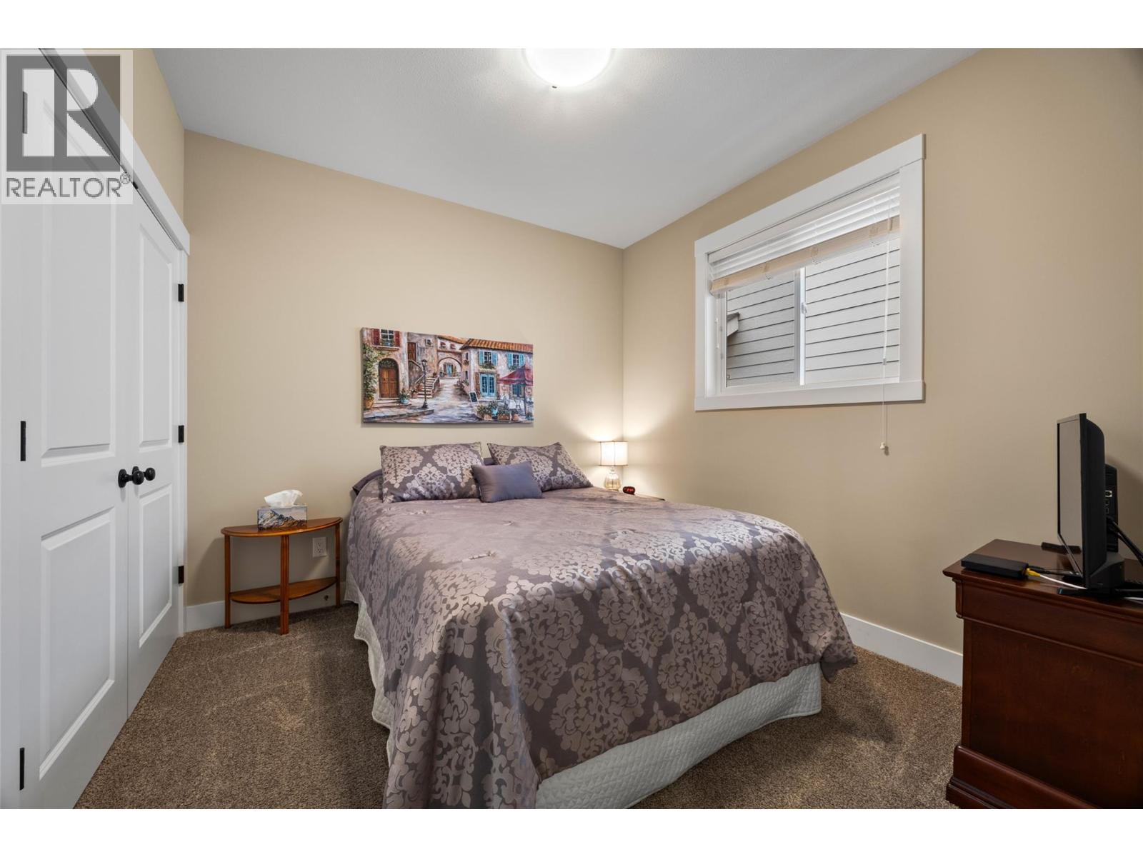 1538 EMERALD Drive