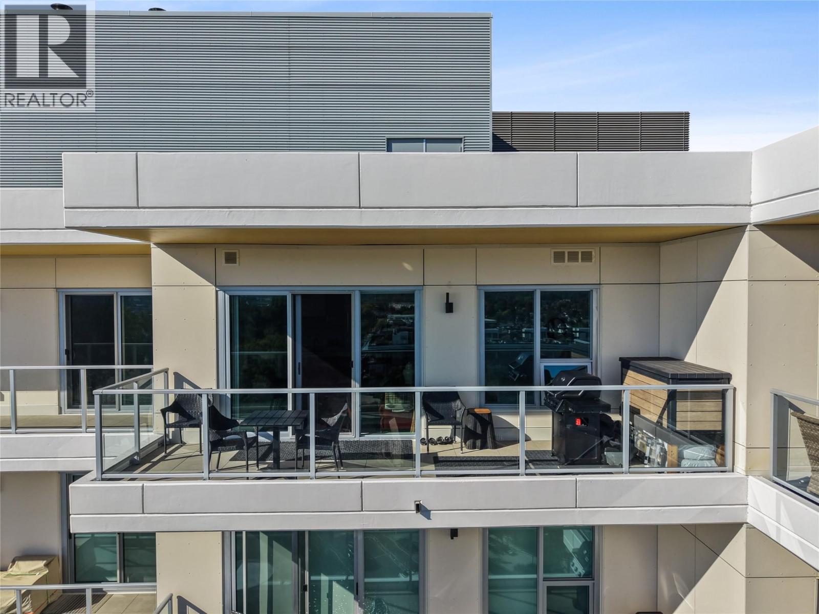 3340 Lakeshore Road Unit# 1003