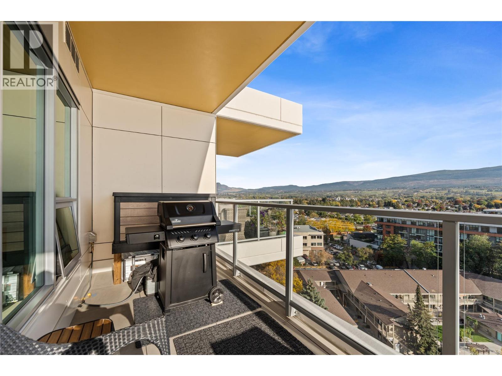 3340 Lakeshore Road Unit# 1003