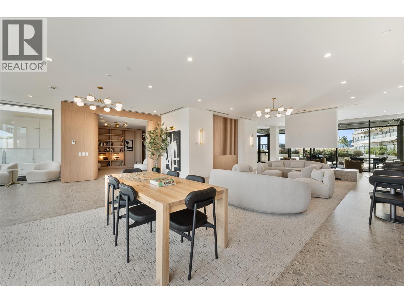 3340 Lakeshore Road Unit# 1003