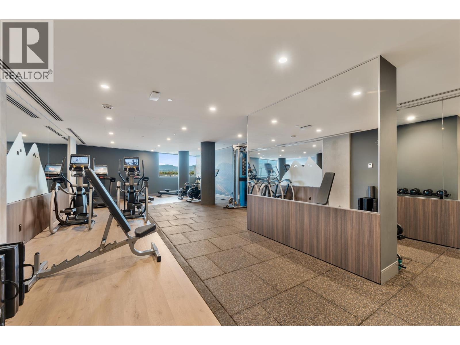 3340 Lakeshore Road Unit# 1003