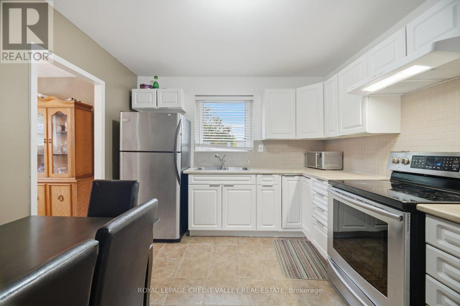 58 Glenforest Road, Brampton, Ontario  L6S 1M1 - Photo 16 - W13872084