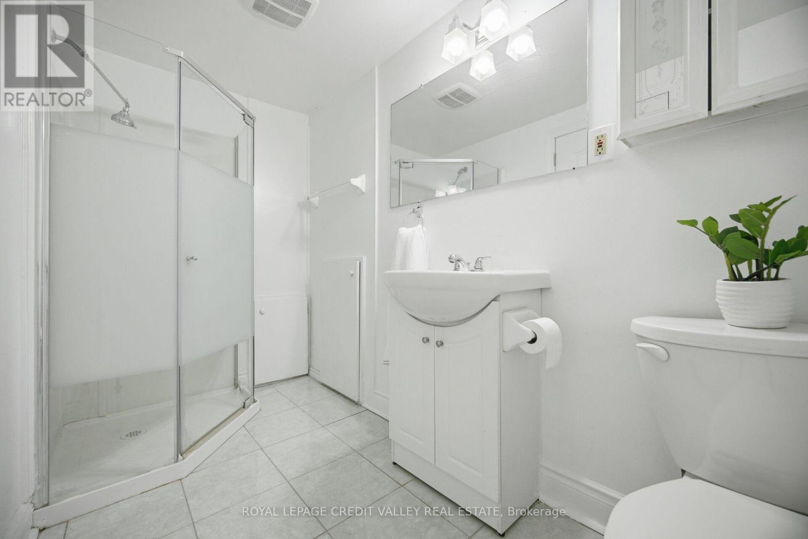 58 Glenforest Road, Brampton, Ontario  L6S 1M1 - Photo 39 - W13872084