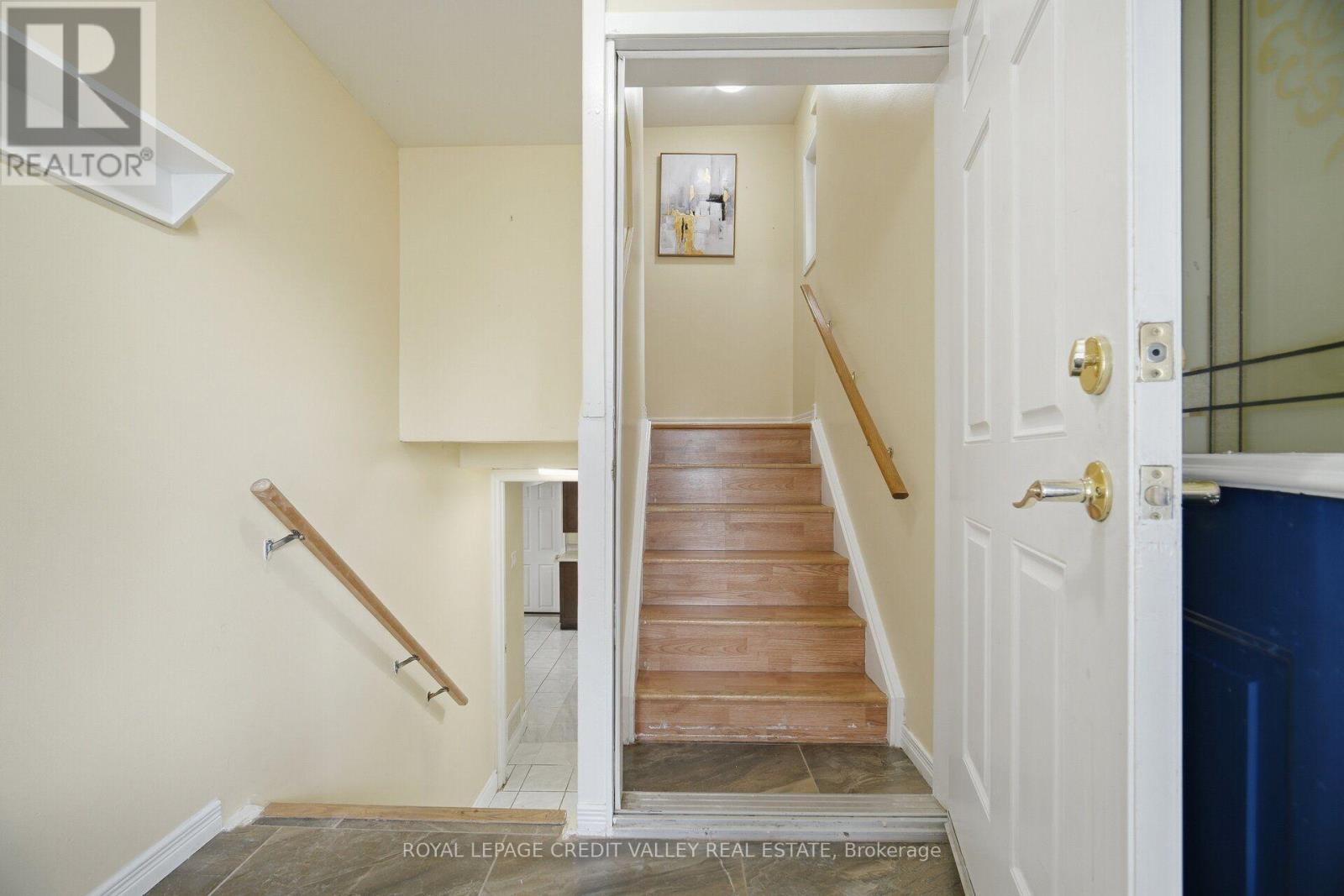 58 Glenforest Road, Brampton, Ontario  L6S 1M1 - Photo 6 - W13872084