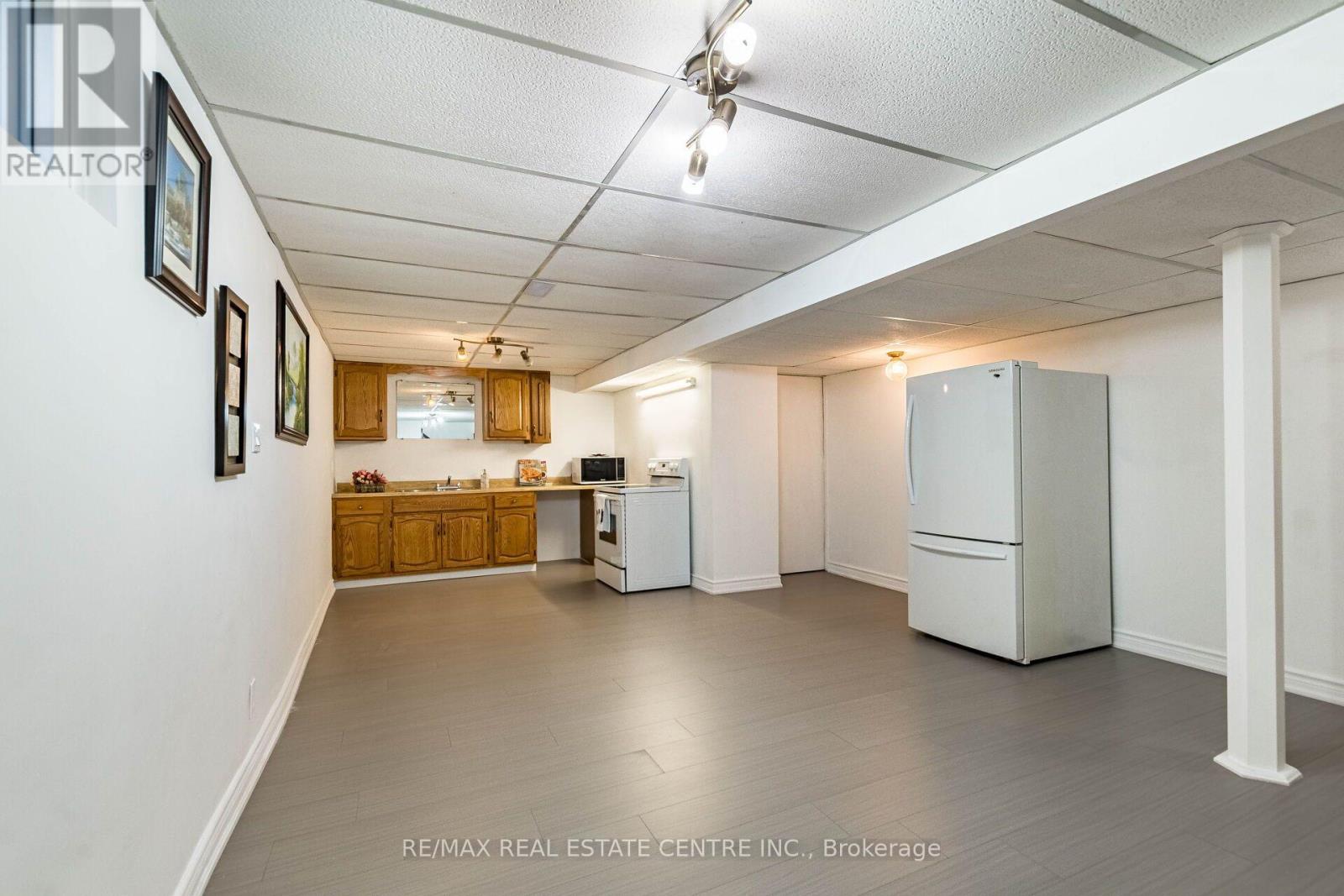 1153 Deer Run, Mississauga, Ontario  L5C 3S3 - Photo 29 - W13872090