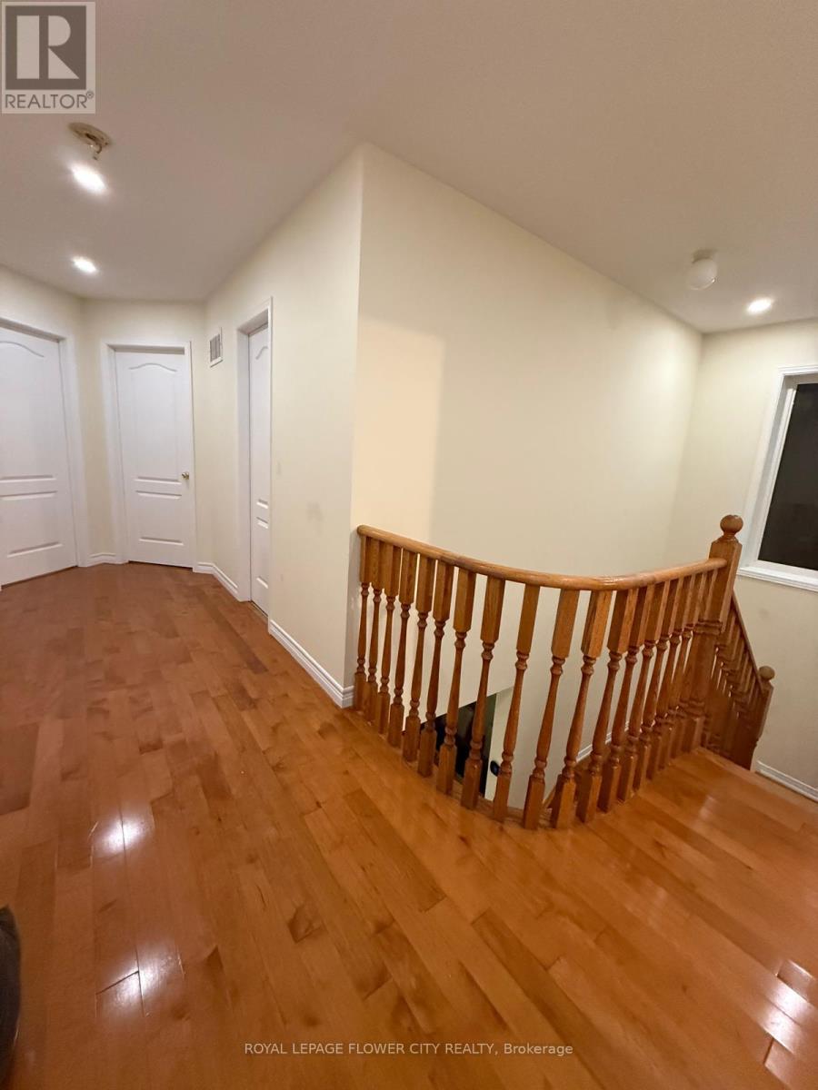 41 Cape Dorset Crescent, Brampton, Ontario  L6R 3K9 - Photo 14 - W13869454
