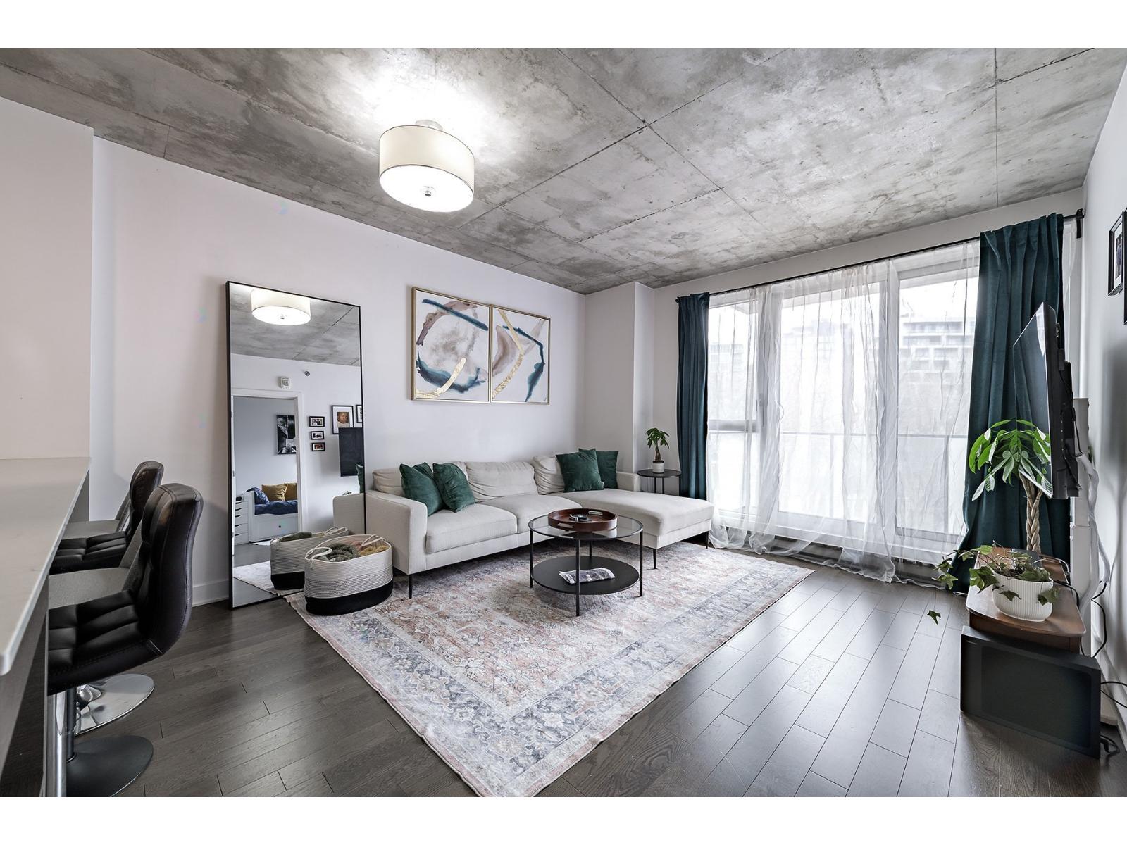 1375 Rue des Bassins|#612 Montréal (Le Sud-Ouest) Quebec Canada H3C1W3 5