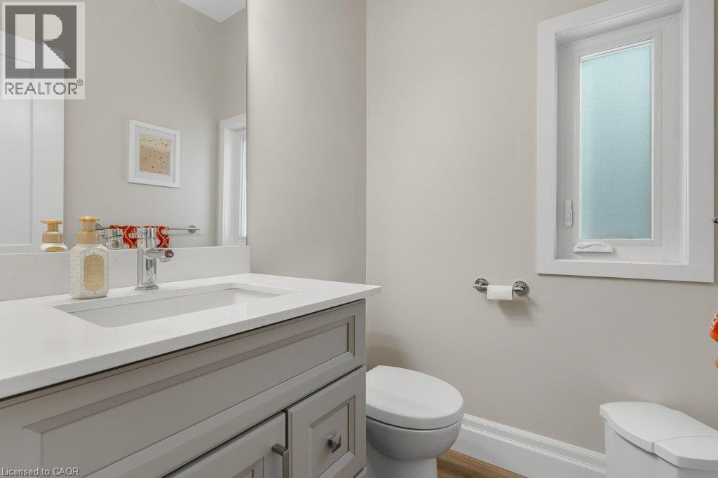 33 Young Street E, Waterloo, Ontario  N2J 2L4 - Photo 18 - 40868061