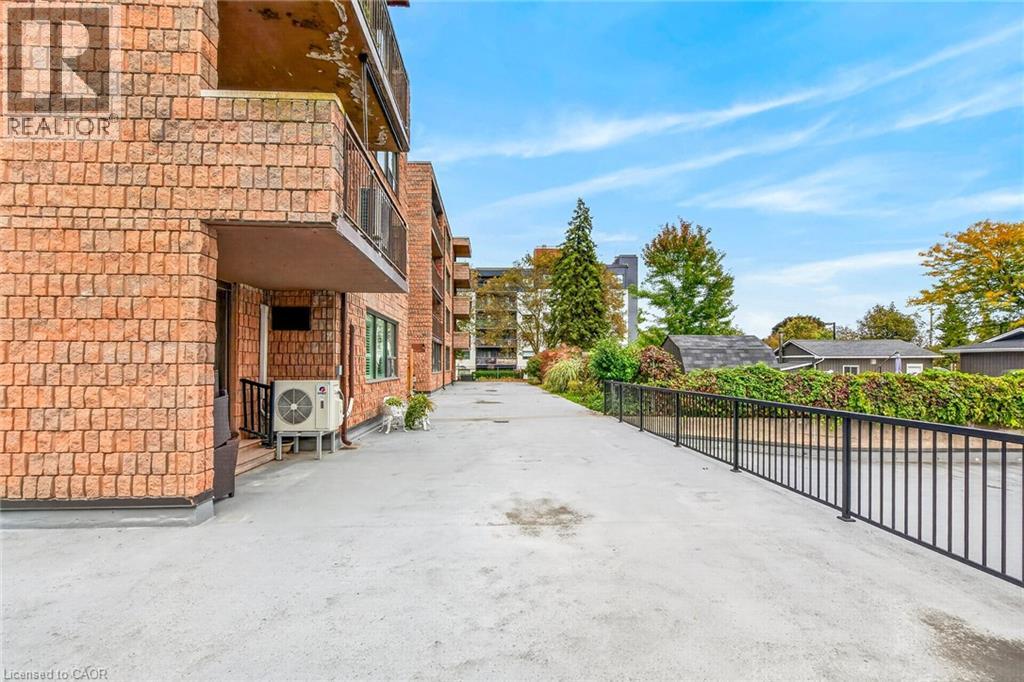 28 Robinson Street N Unit# 103, Grimsby, Ontario  L3M 3C9 - Photo 35 - 40868611