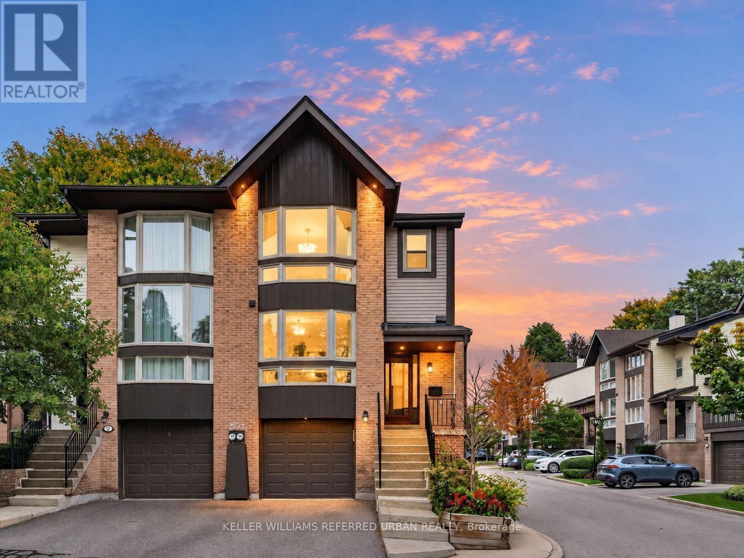 55 ENGLISH IVYWAY, Toronto, Ontario