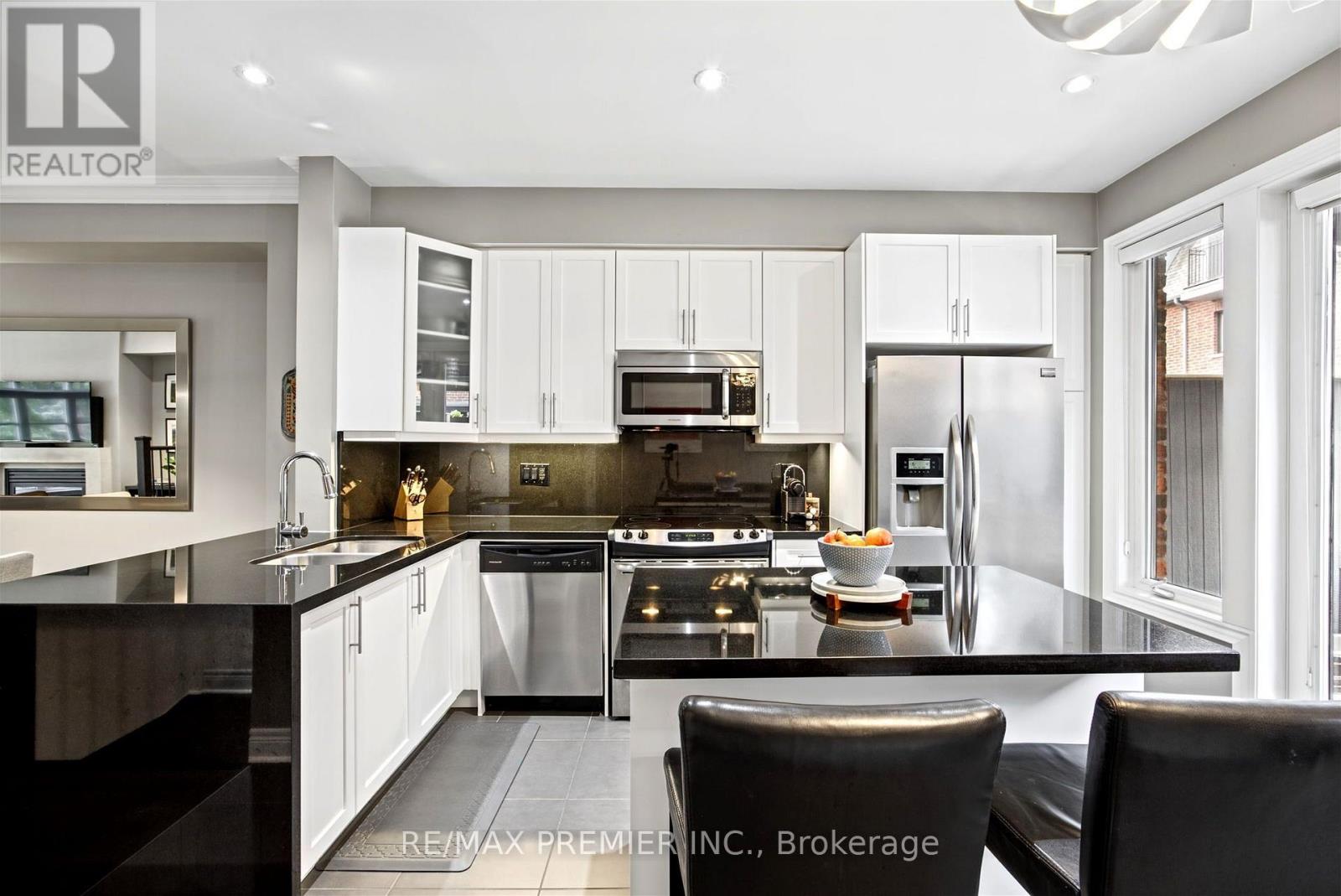 37 Nease Lane, Vaughan, Ontario  L4L 0C5 - Photo 14 - N13848244