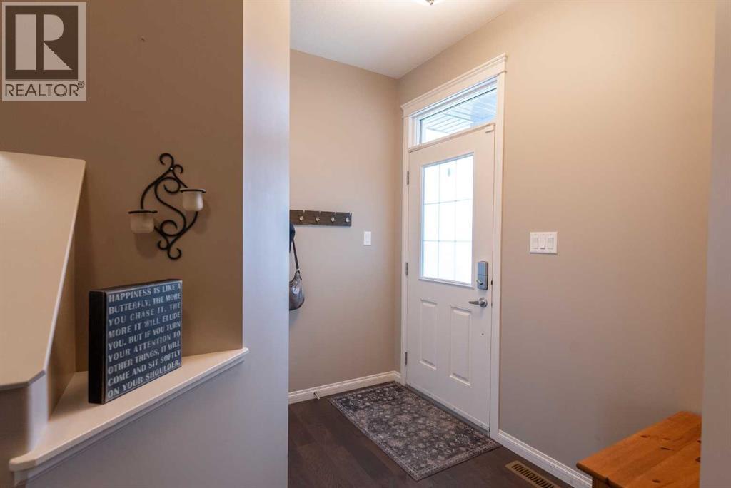 306 Twinriver Road W, Lethbridge, Alberta  T1J 5B9 - Photo 2 - A2350914