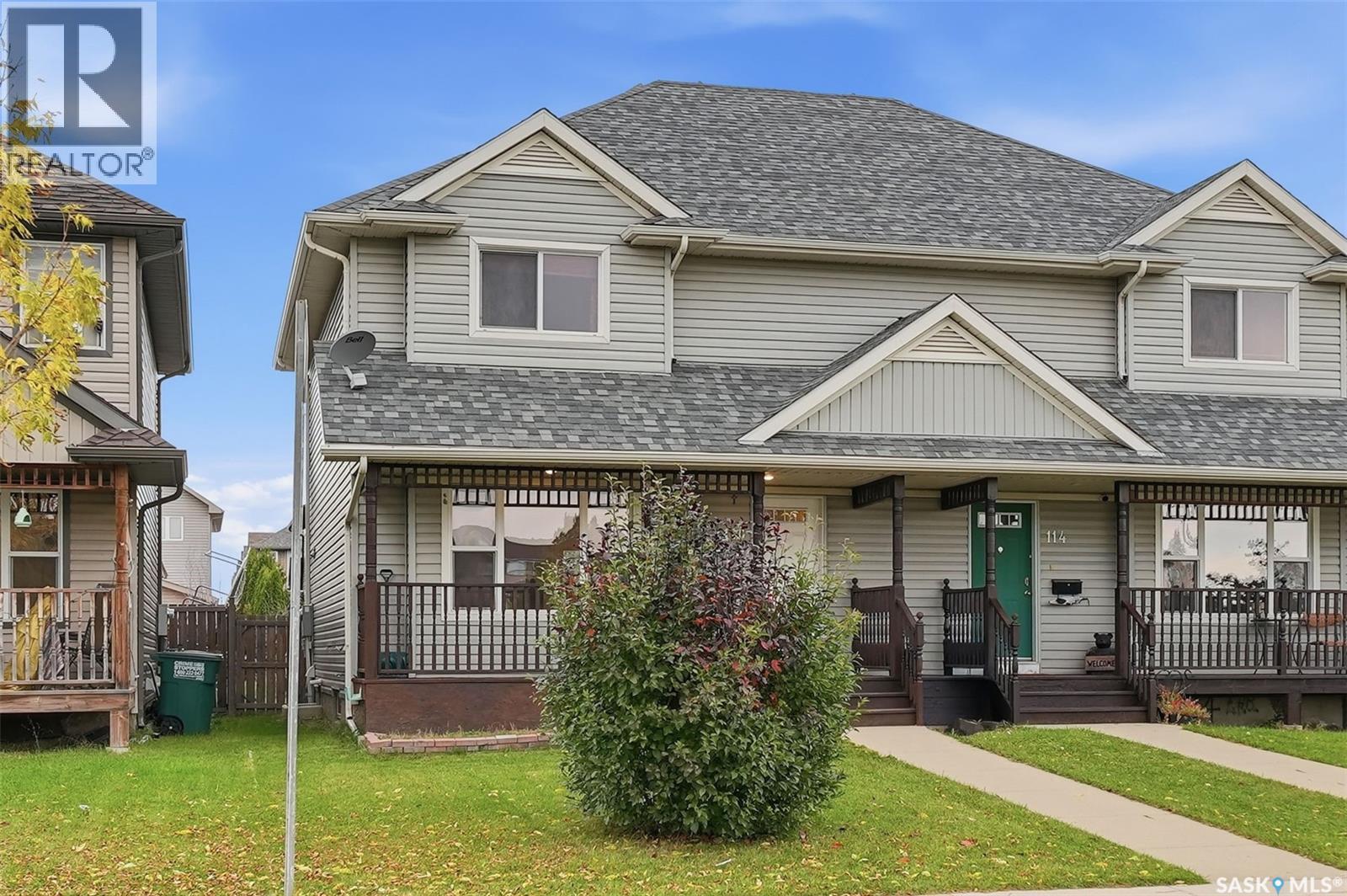 110 East Hampton Boulevard, Saskatoon, Saskatchewan  S7R 0A8 - Photo 2 - SK050568
