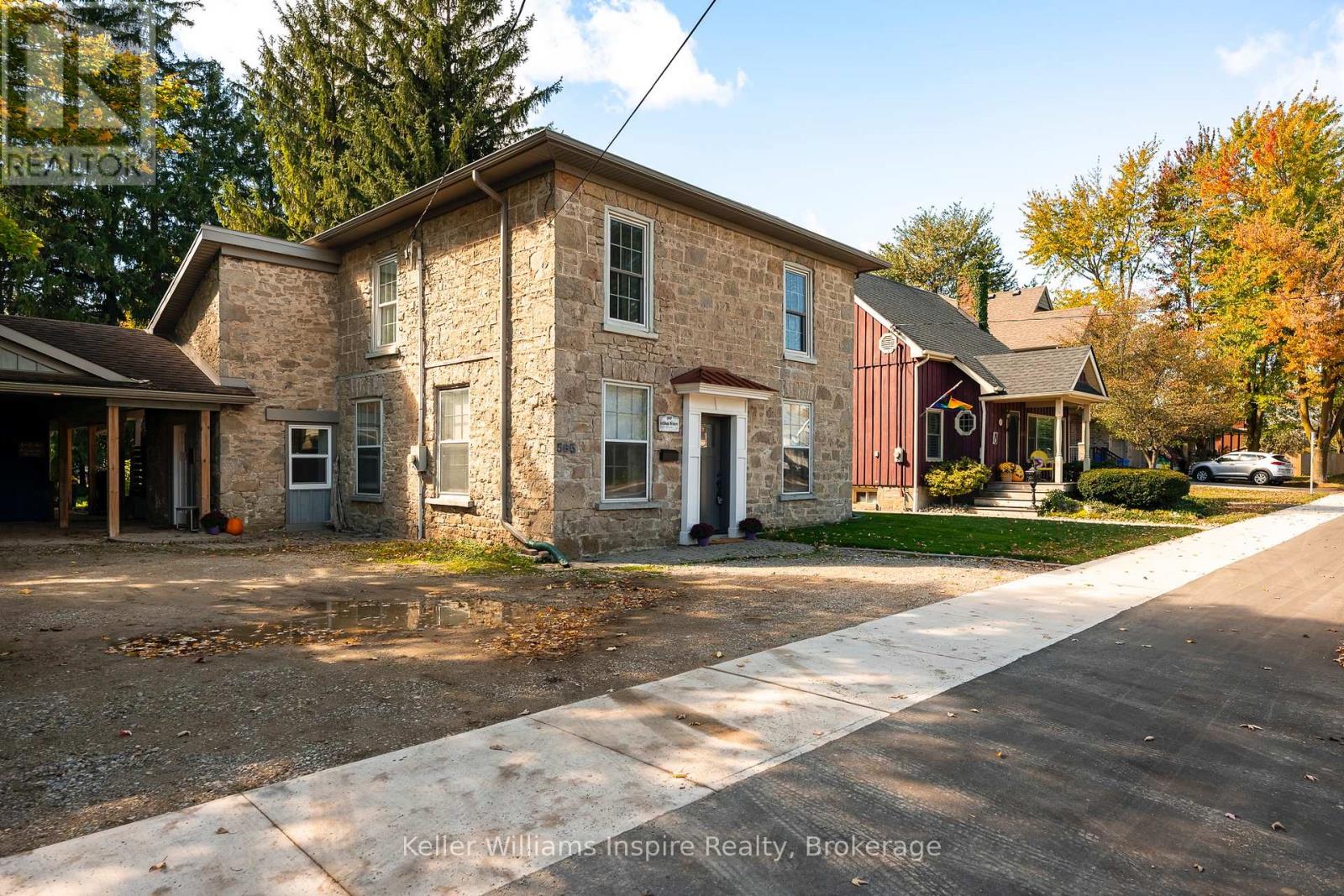 565 St David Street N, Centre Wellington, Ontario  N1M 2K5 - Photo 2 - X13872398