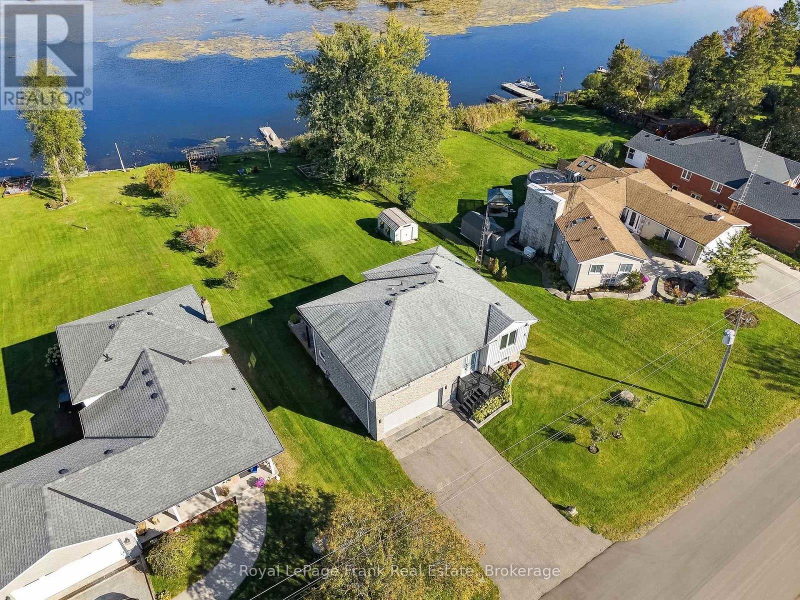 20915 BRUNON AVENUE Kawartha Lakes (Mariposa) Ontario Canada L0C1G0 3