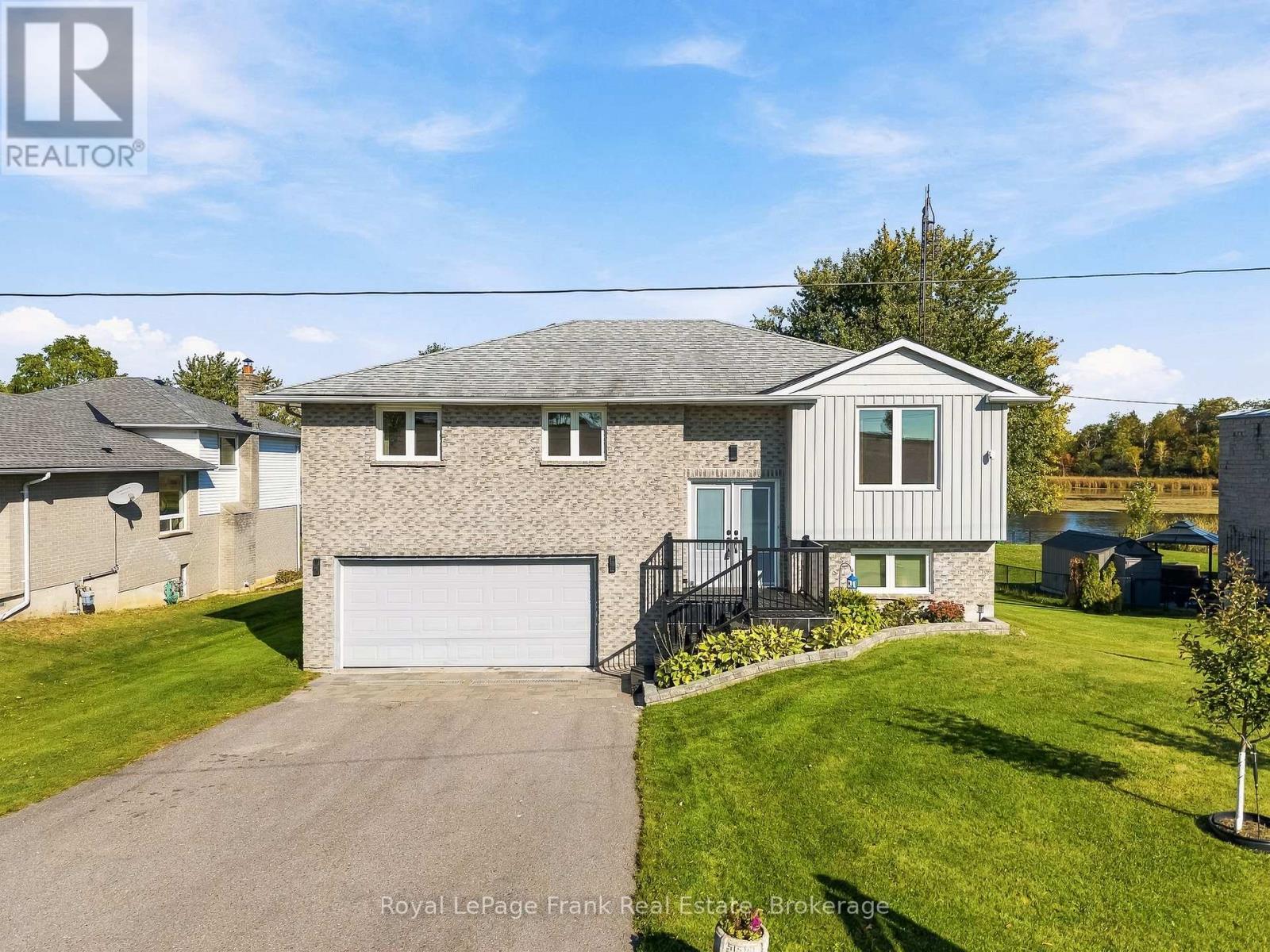 20915 BRUNON AVENUE Kawartha Lakes (Mariposa) Ontario Canada L0C1G0 4
