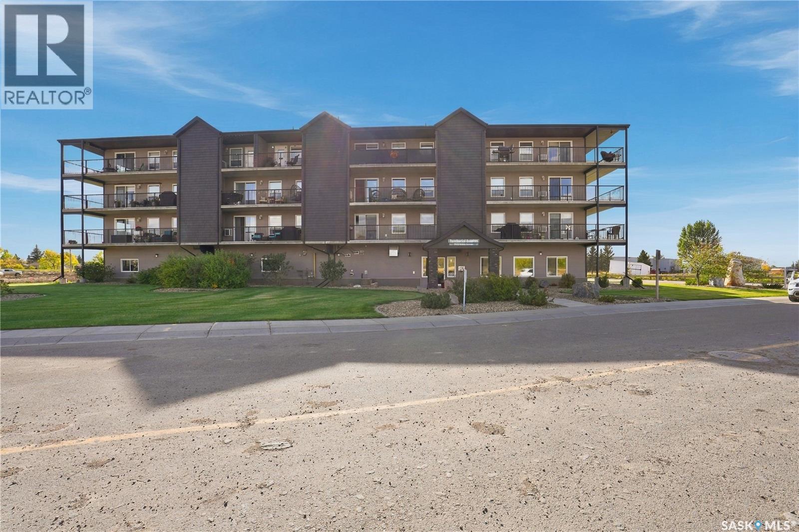 203 2426 Buhler AVENUE, North Battleford, Saskatchewan