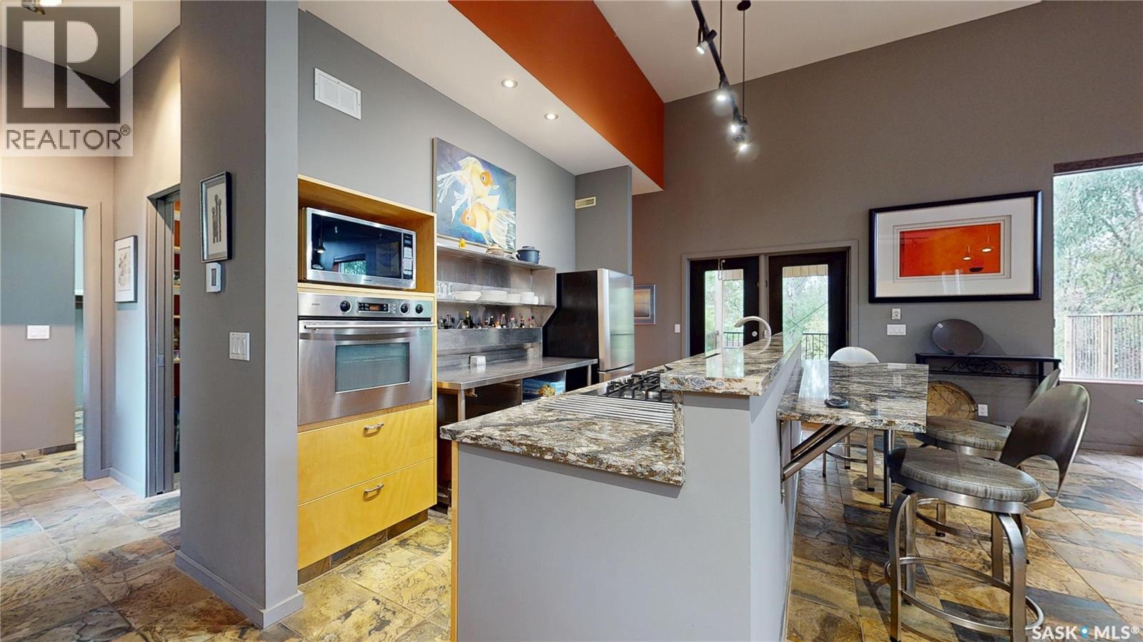 1 Pompano Bay, Pilot Butte, Saskatchewan  S4L 1B7 - Photo 10 - SK050509