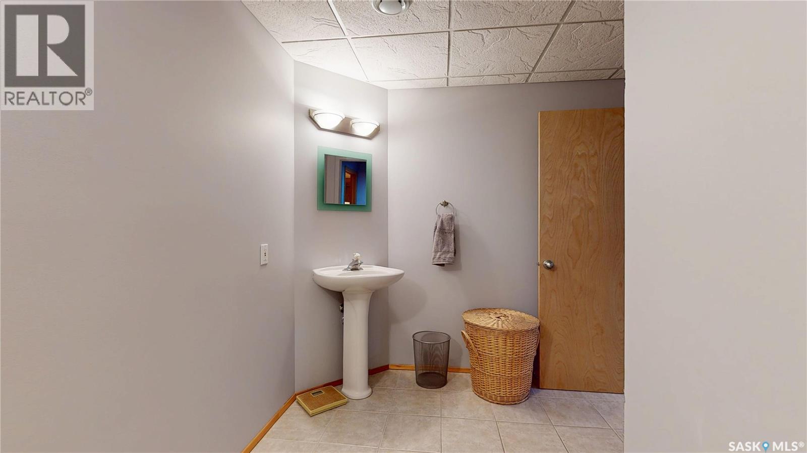 1 Pompano Bay, Pilot Butte, Saskatchewan  S4L 1B7 - Photo 50 - SK050509