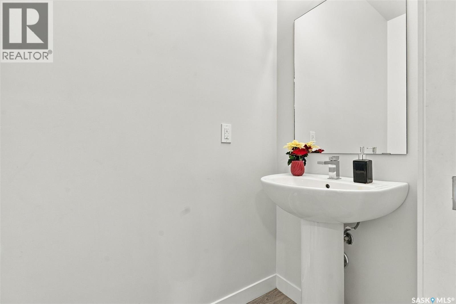 348 Pepper Place, Saskatoon, Saskatchewan  S7V 1S7 - Photo 12 - SK050300