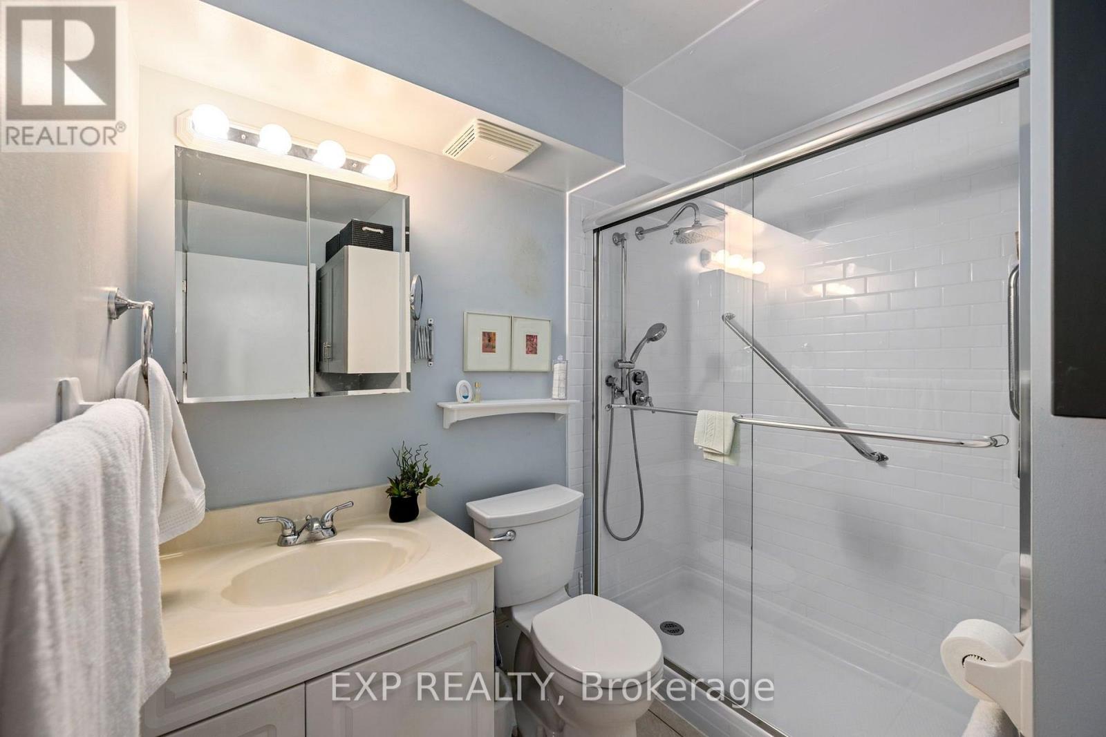 112 - 735 Deveron Crescent, London South, Ontario  N5Z 4X8 - Photo 12 - X13872372