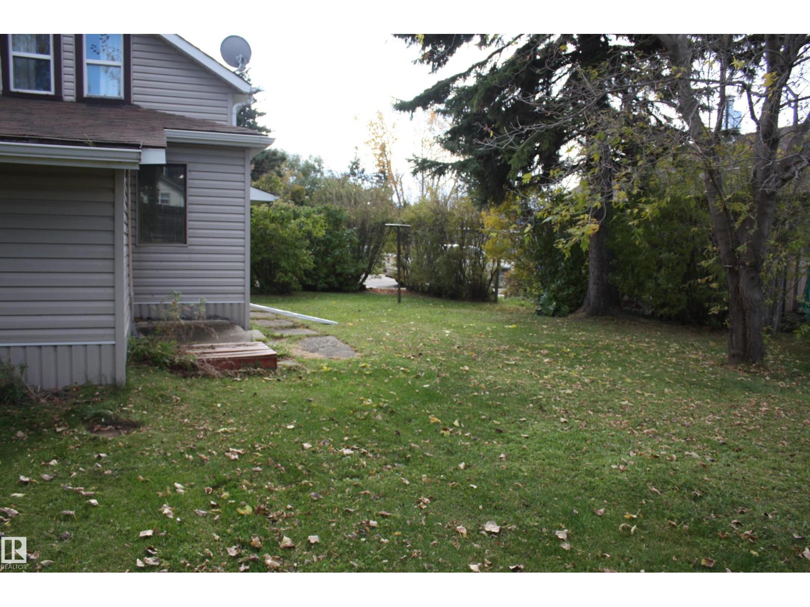5012 49 AVE